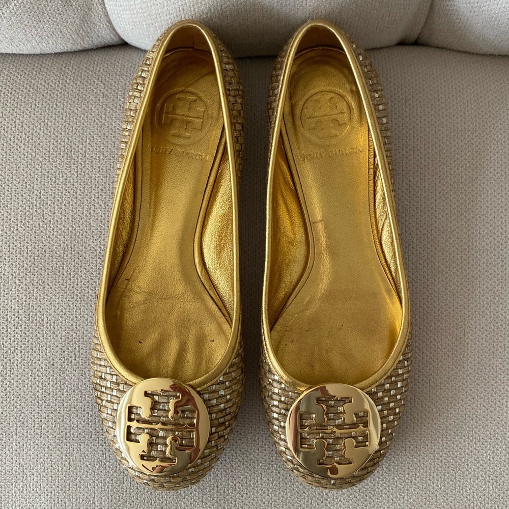 Tory Burch Gold Straw Reva Flat